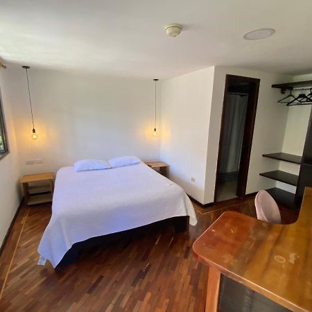 Hostal Alcala Quito Extérieur photo