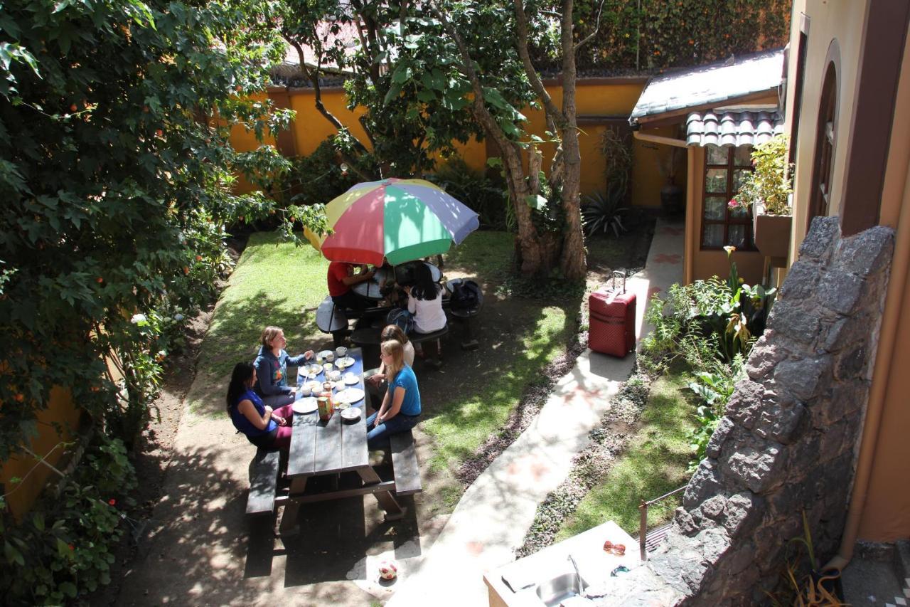 Hostal Alcala Quito Extérieur photo