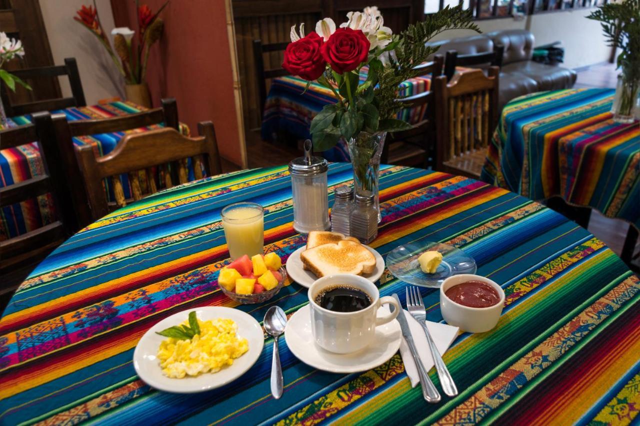 Hostal Alcala Quito Extérieur photo