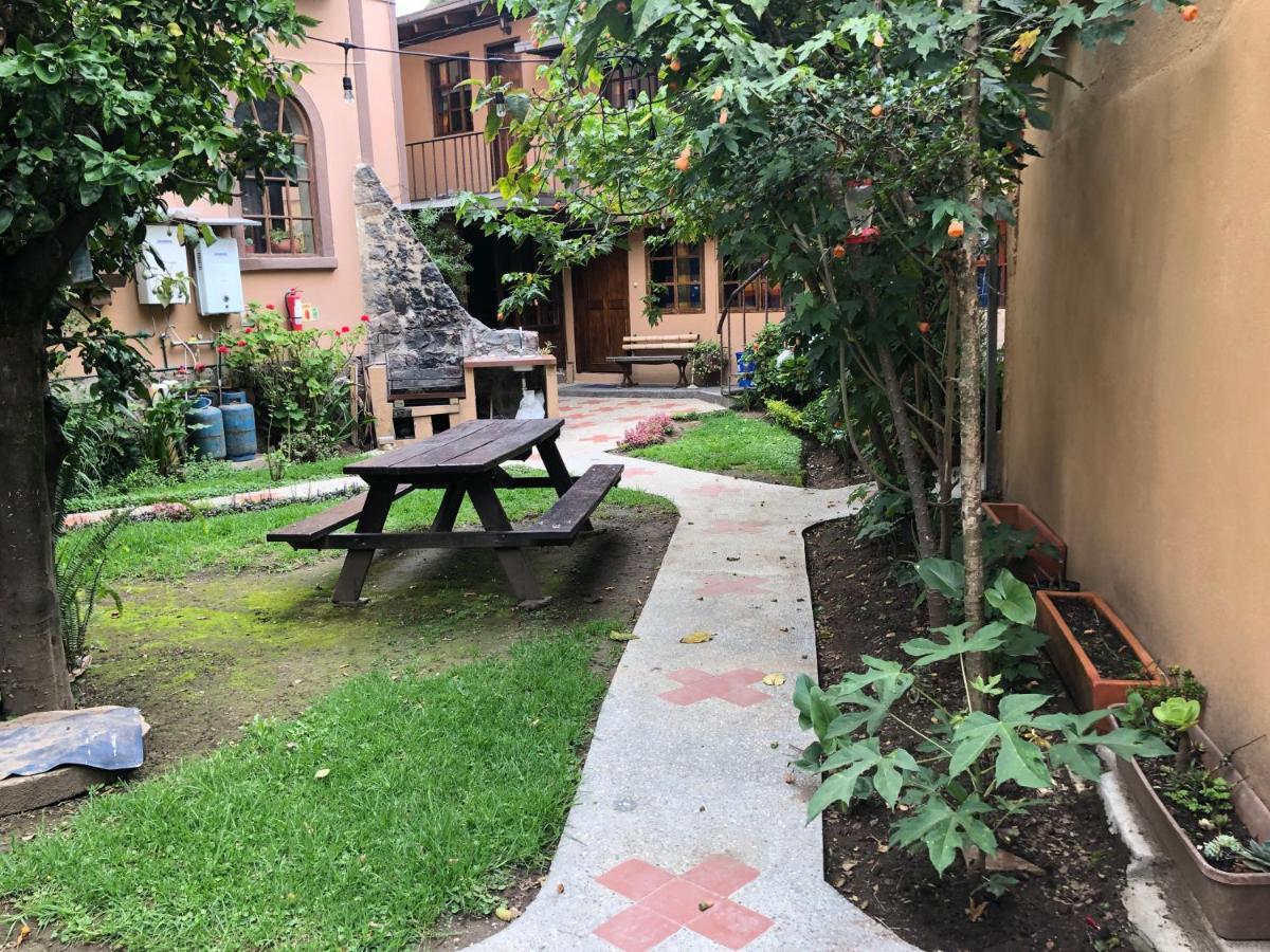 Hostal Alcala Quito Extérieur photo