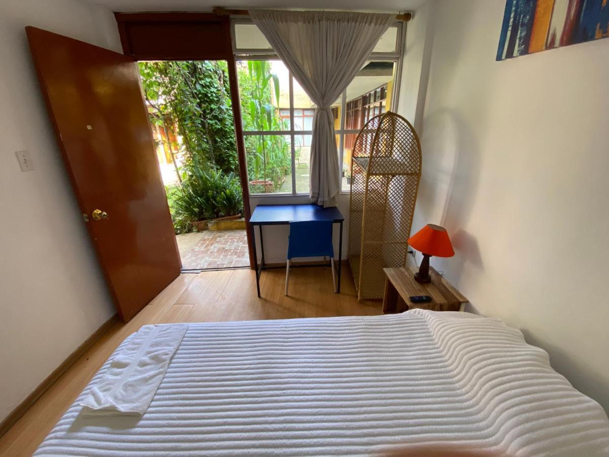 Hostal Alcala Quito Extérieur photo