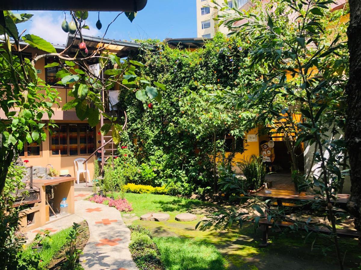 Hostal Alcala Quito Extérieur photo
